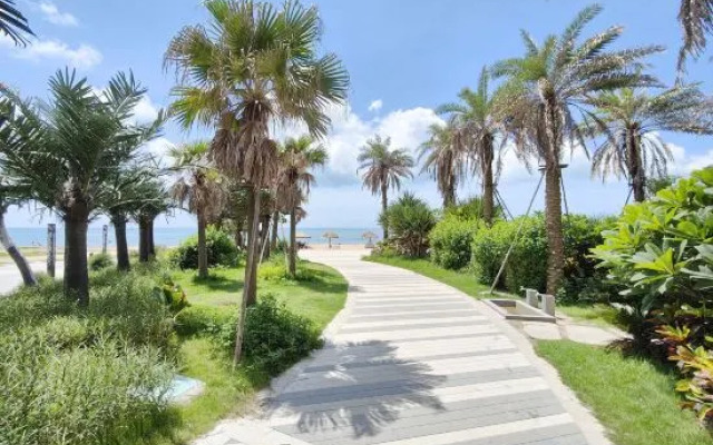 Yule'er Weimei Seaview Homestay (Shuangyuewan Honghai Jin'an Branch)