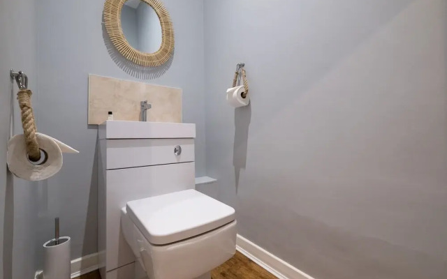 1 & 2 Bed Near Brighton Beach By Opulent