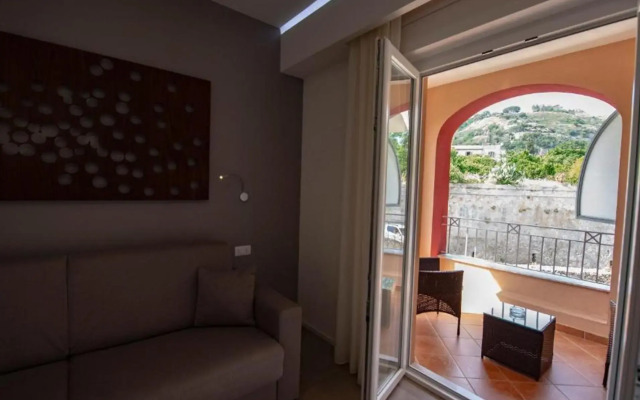 Aether Suites Tropea