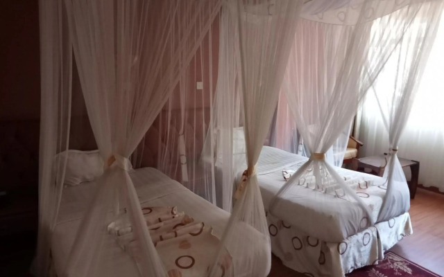 Hillcourt Resort and Spa