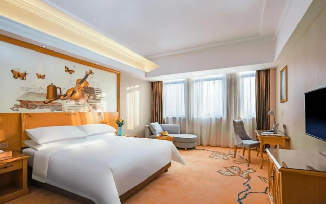 Vienna Hotel Taicang Zhenghe Road – Guest Rooms – Suzhou