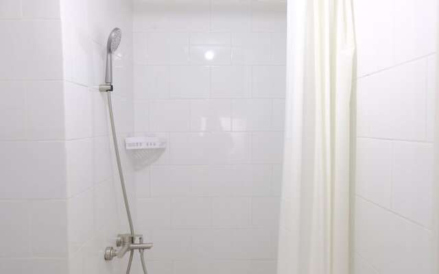 Comfortable And Nice 2Br At Grand Asia Afrika Apartment