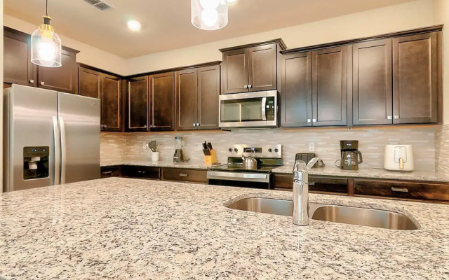 16037 Dream Vacation Family Home 5BD