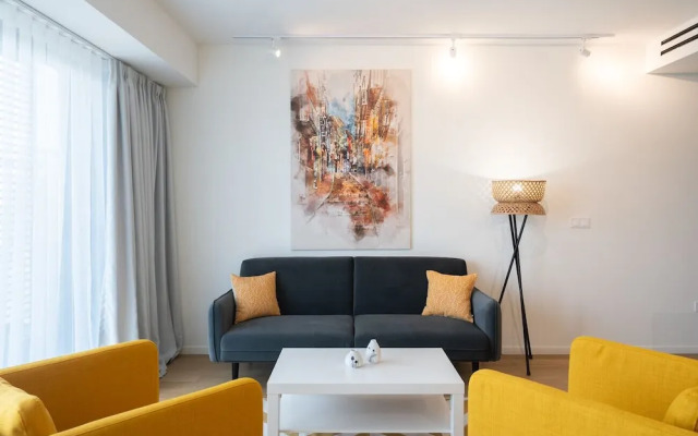 LIV Athinum 1 - Luxury Apartment 3B