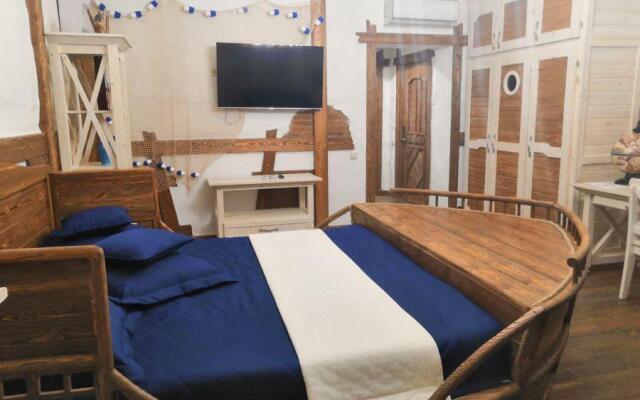 Fishing and Hunting Base Yakor'