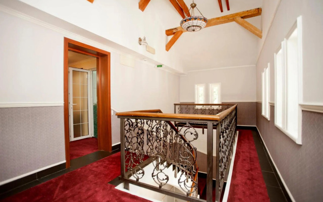 Hotel Bastion Sinaia