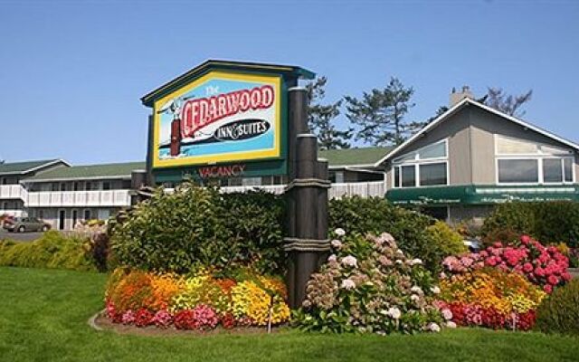 The Cedarwood Inn & Suites