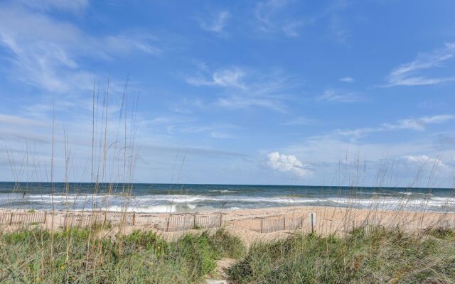 The Cali House by Vtrips