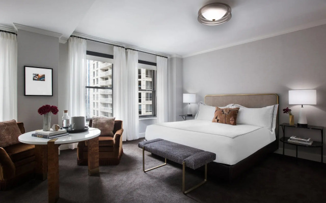 The Talbott, Autograph Collection