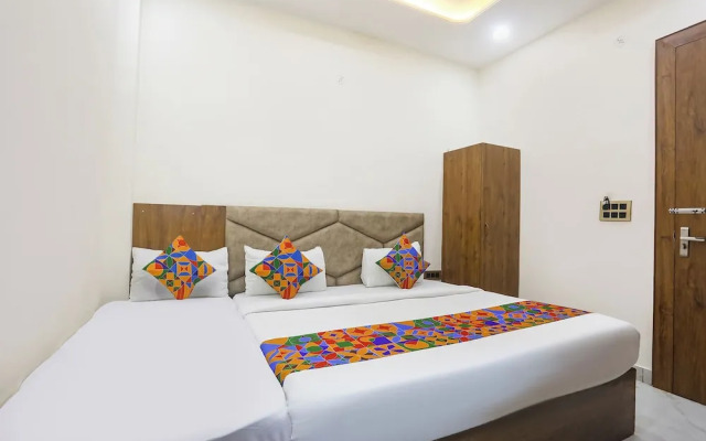 Fabhotel Shri Ram Retreat