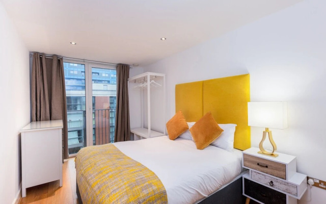 Waterside Bliss 2 Bed 2 Bath Apartment