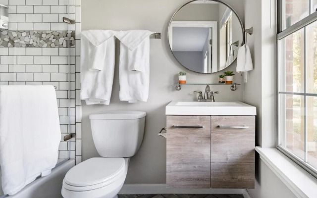 Spa-inspired Modern Oasis Near Downtown Nashville