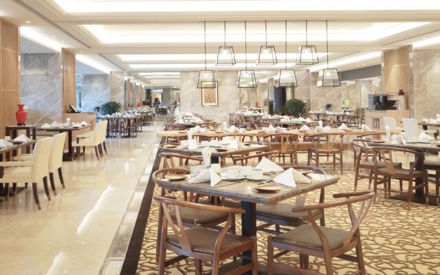 Fuzhou Lakeside Hotel