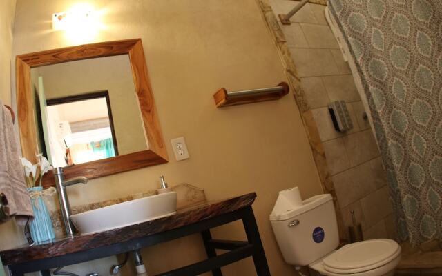 Casa Sirena Surf Lodge