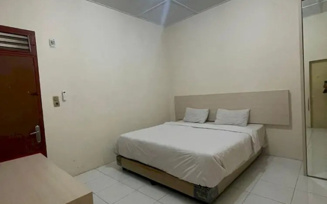 OYO 92463 Deli Hotel Medan