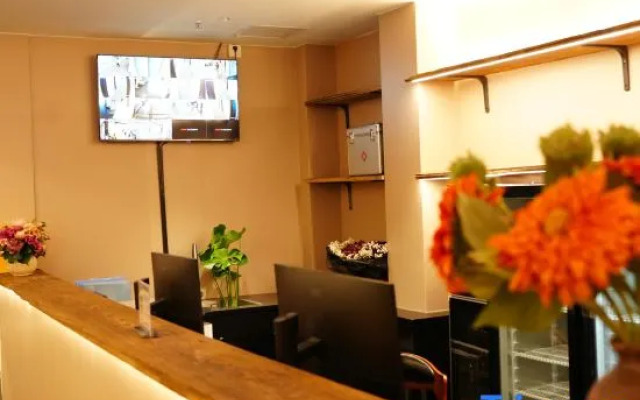 Wuxiang Yashe (Shapingba Yanggongqiao Subway Station Store)