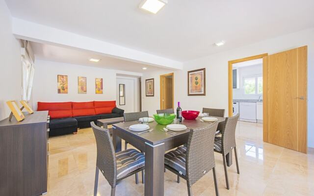 Villa - 7 Bedrooms with Pool - 104989