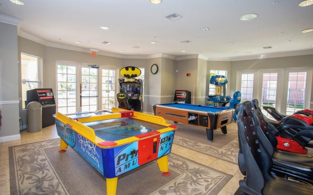 Magnificent 2 Bedroom Apartment Vista Cay Resort 107