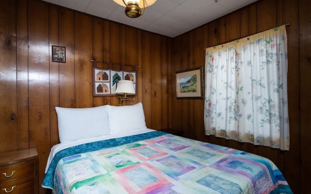 Sullishak 3 Bedrooms 2.5 Bathrooms Home