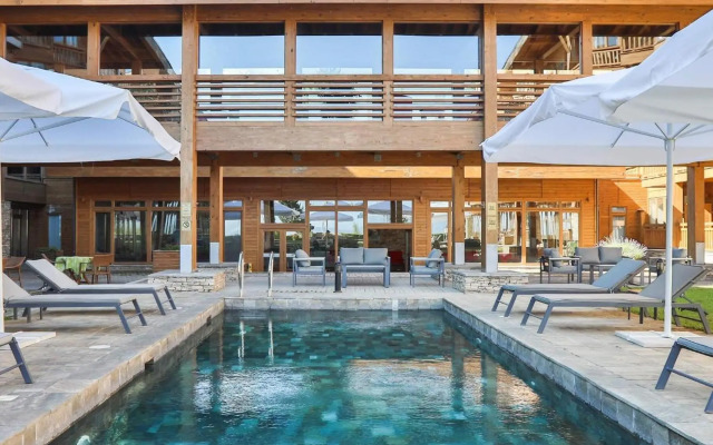 Pirin Golf SPA Studio Compass Property