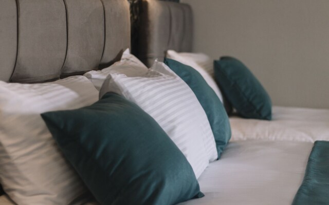 Melrose House Hotel
