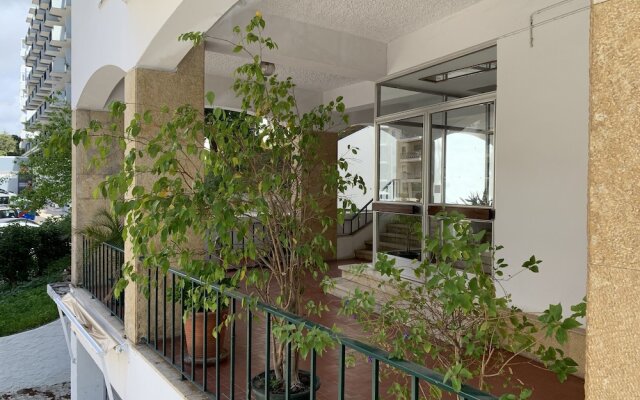 Exquisite apartment in Monte Estoril