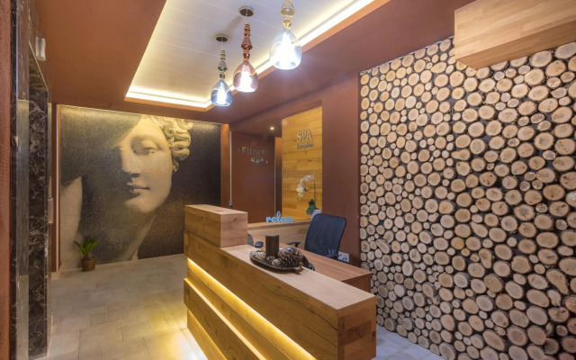King Maron Wellness Beach Hotel