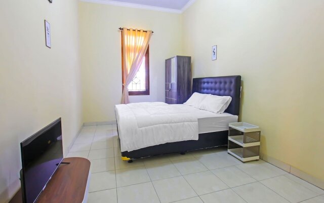 OYO 91777 Kemuning Guesthouse