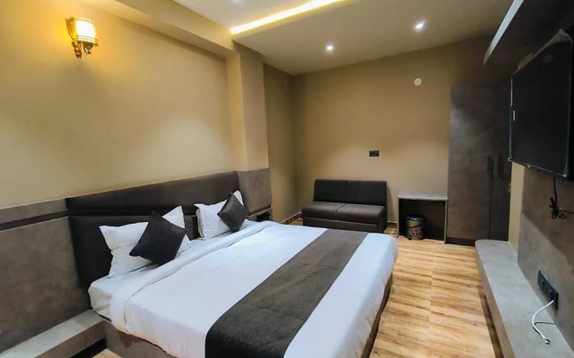 Hotel Maple Residence