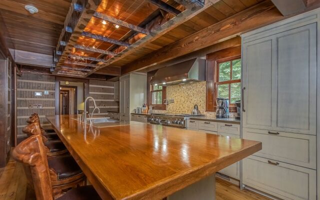 Peaceful Paradise House