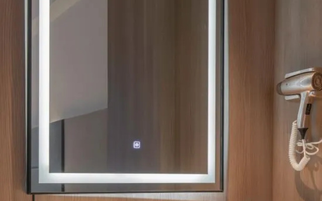 Wenling Yadingwan Hotel