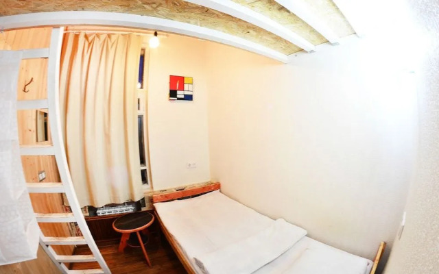 Good News Hostel