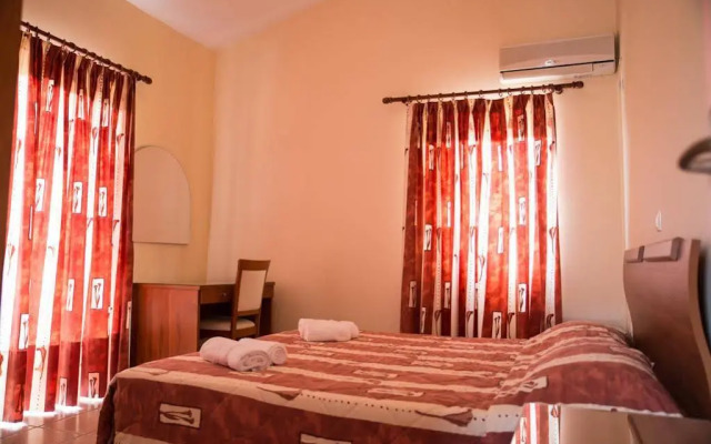 Nirrides Apts Sutdios