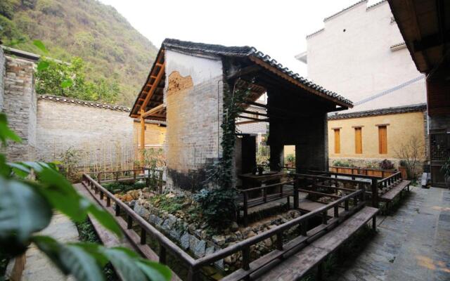 Yangshuo Governor's Mansion Hotel