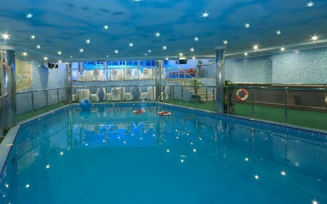 Отель Taj Celine