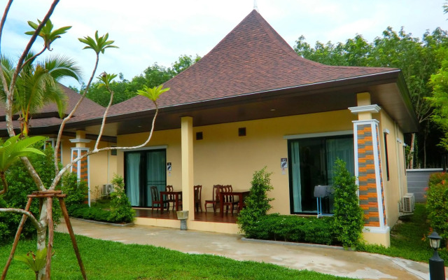 Aonang Oscar Pool Villas