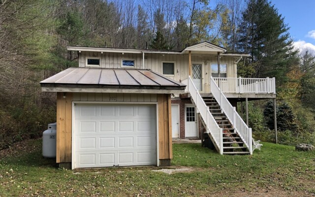 Silver Spring Chalet - GetAway