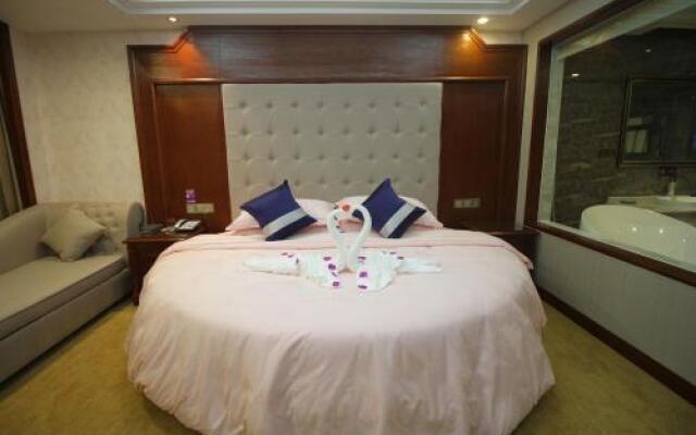 Yongzhou Xiaoxiang Binghu Hotel