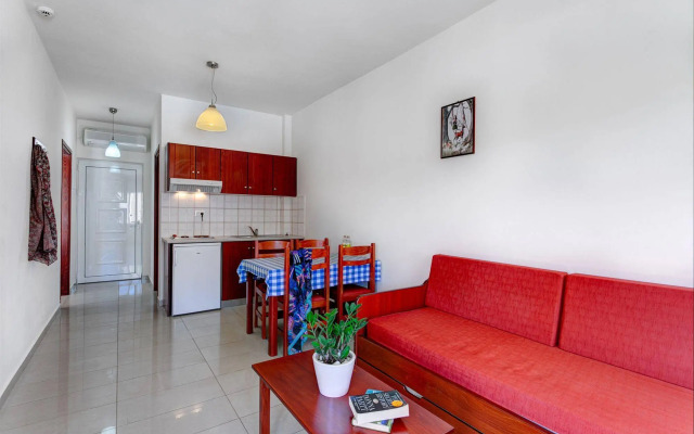 Artemis Hotel Apartments