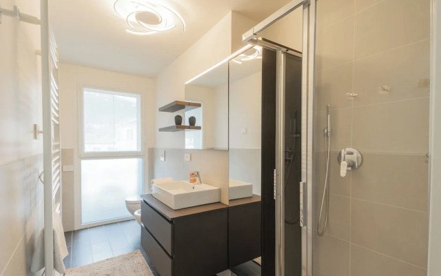 Princess Sofia's Lake Retreat by Rent all Como