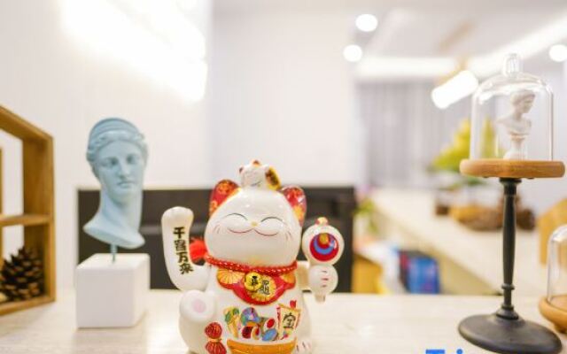 Still Alice Boutique Hostel