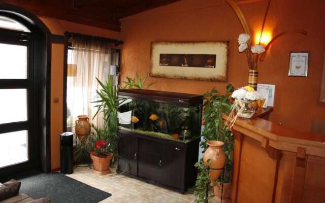 Elida Family Hotel