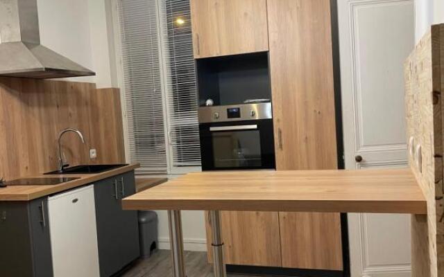 Logement Entier Appartement Avec Terrasse Quartier De La Gare