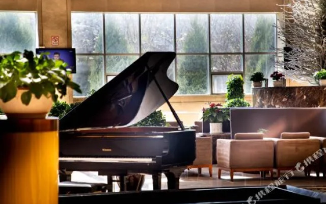 Yulin Peoples Grand Hotels & Resorts