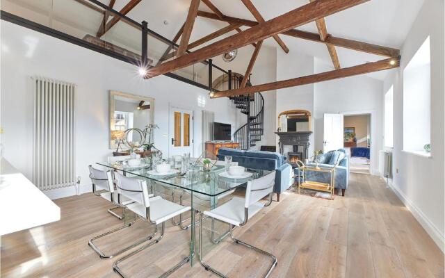 Host Stay The Old Workhouse