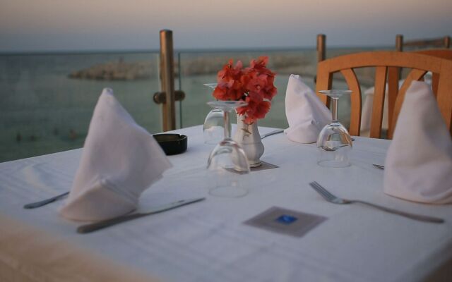 Hotel Les Palmiers Beach Holiday Village