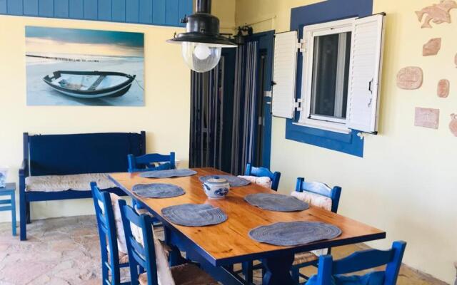 Chrysa's Holiday Apartment