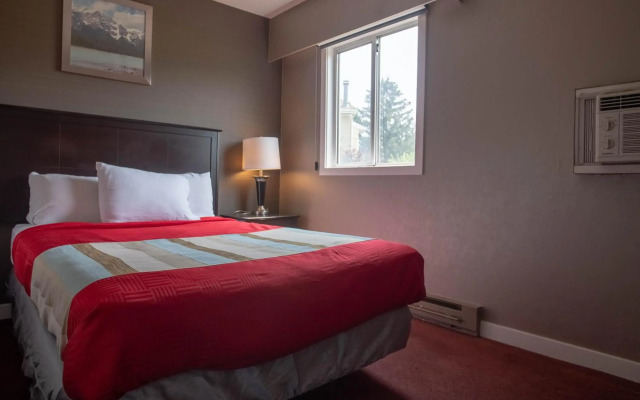 Best Budget Inn and Suites