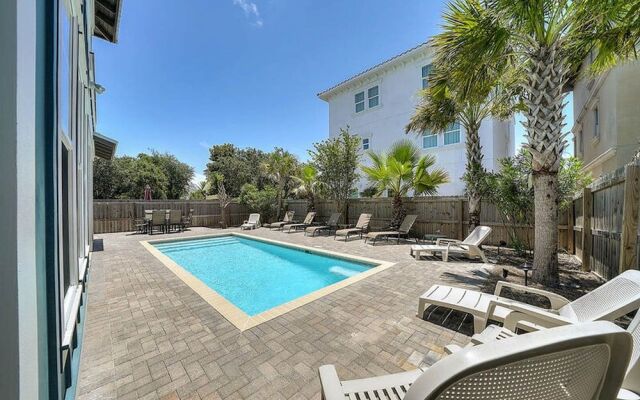 Casa Azul by Five Star Properties