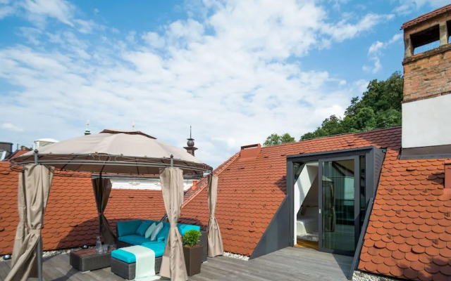 VIP Apartment
